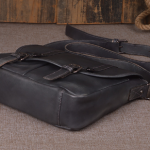 cap-tai-lieu-deo-cheo-da-bo-lazio-408-6 cặp tài liệu đeo chéo da bò