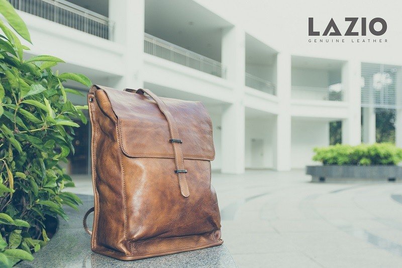 Bí Quyết Chọn Túi Da Nam Cho Chàng Có Dáng “Nấm Lùn”