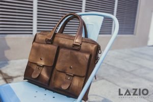 Những Chi Tiết Phụ Làm Nên Chiếc Túi Da Nam Cao Cấp