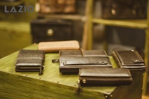 Những Điều Về Túi Da Nam Mà Người Bán Luôn “Lờ” Đi