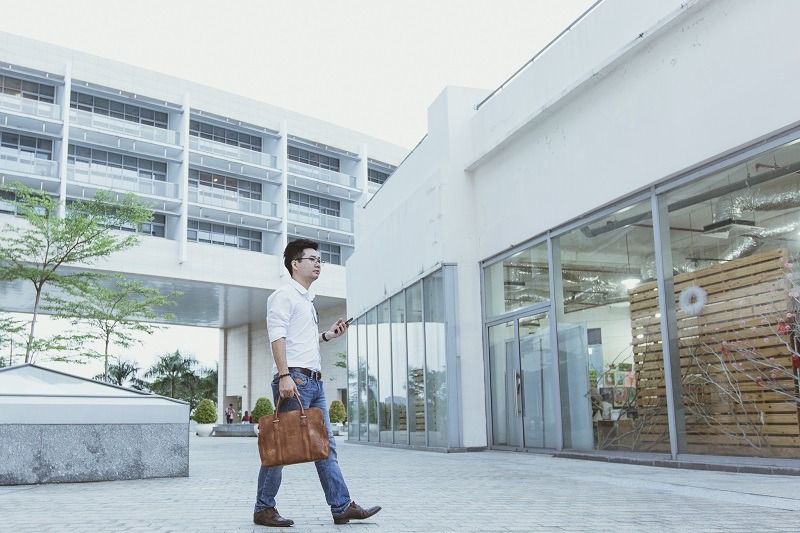 Nét Đặc Trưng Của Cặp Da Nam Công Sở Mang Lại Cho Doanh Nghiệp