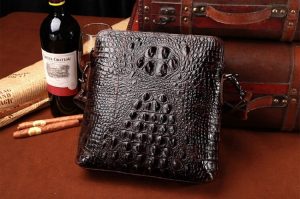 Những Điều Làm Nên Sự Cao Cấp Của Chiếc Túi Da Bò Vân Cá Sấu