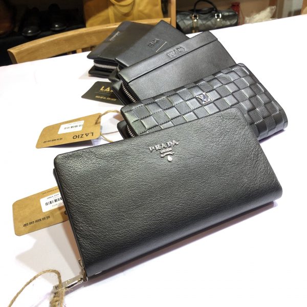 vi-cam-tay-hang-hieu-da-xin-819-0